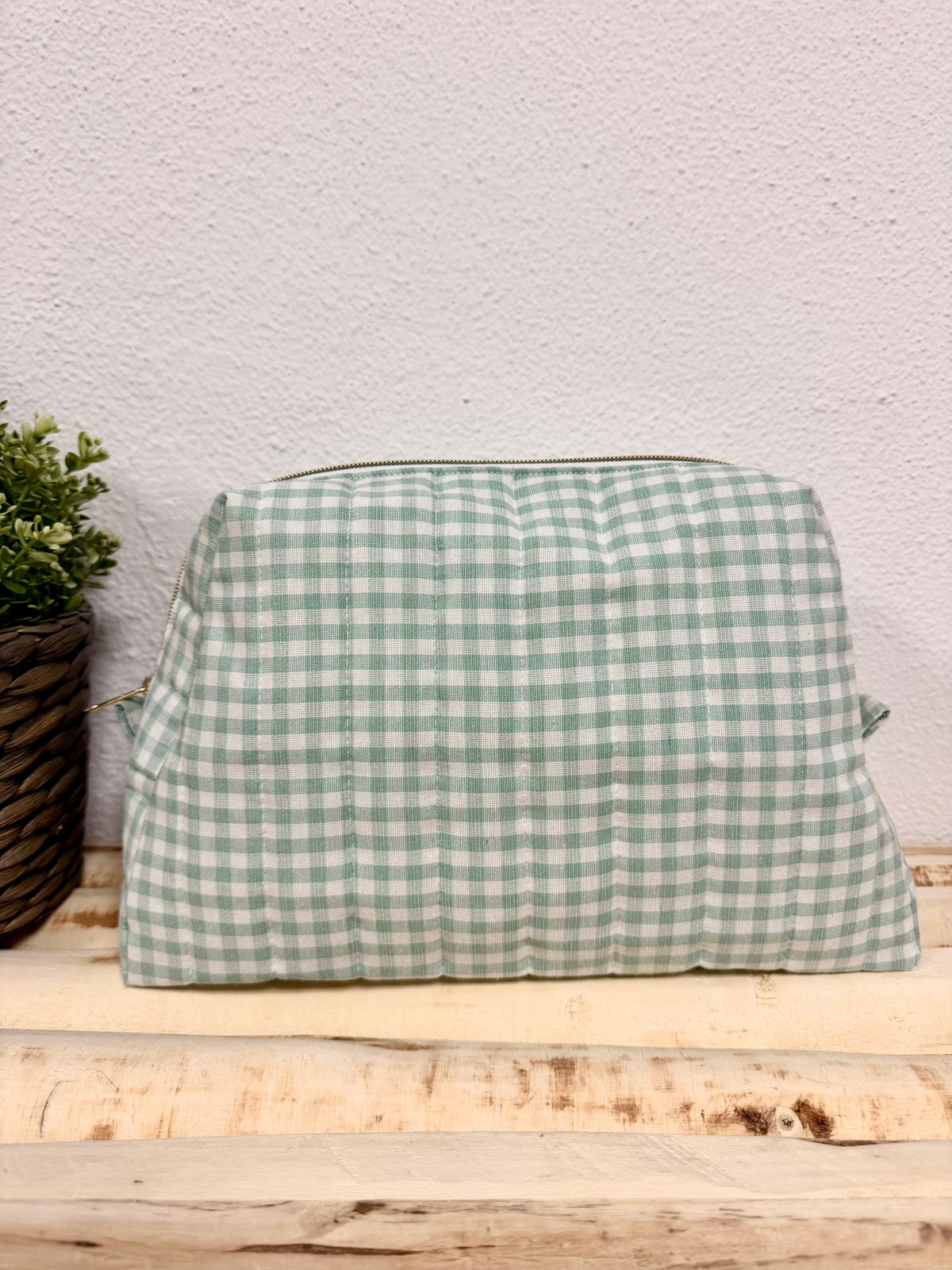 Necessaire