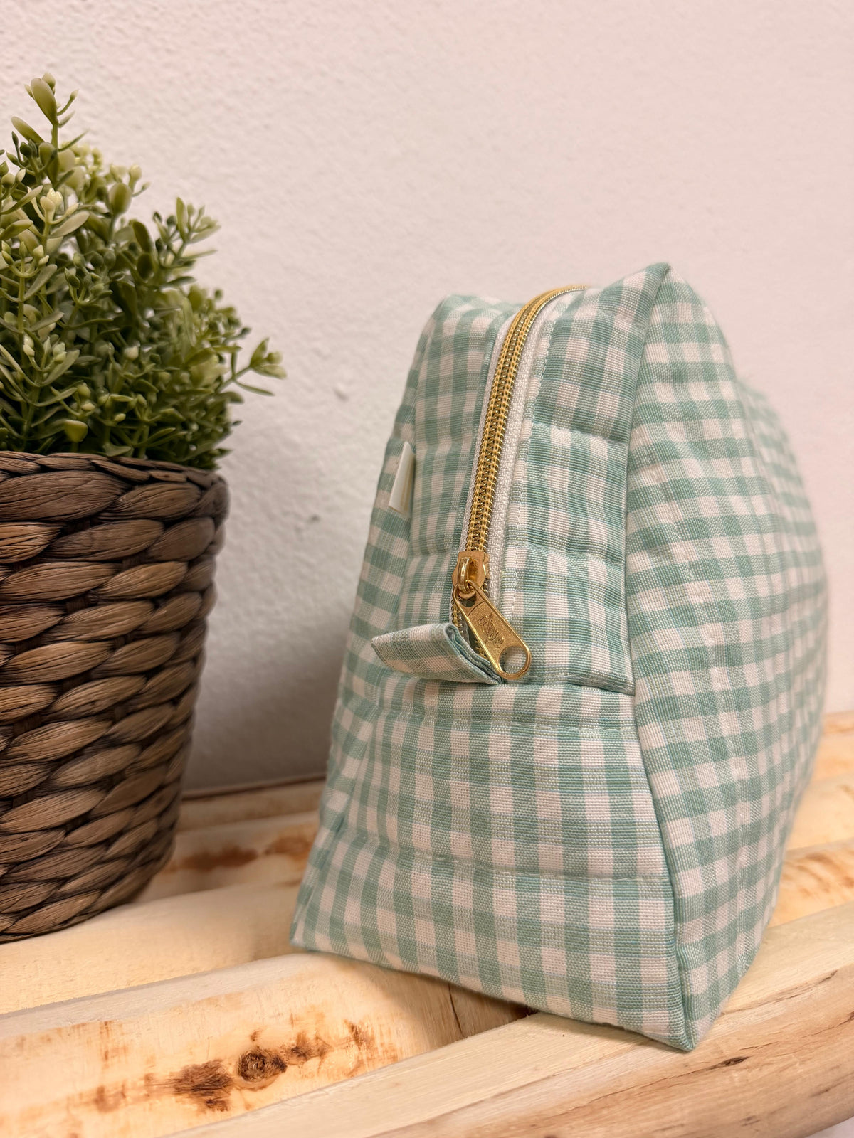 Necessaire